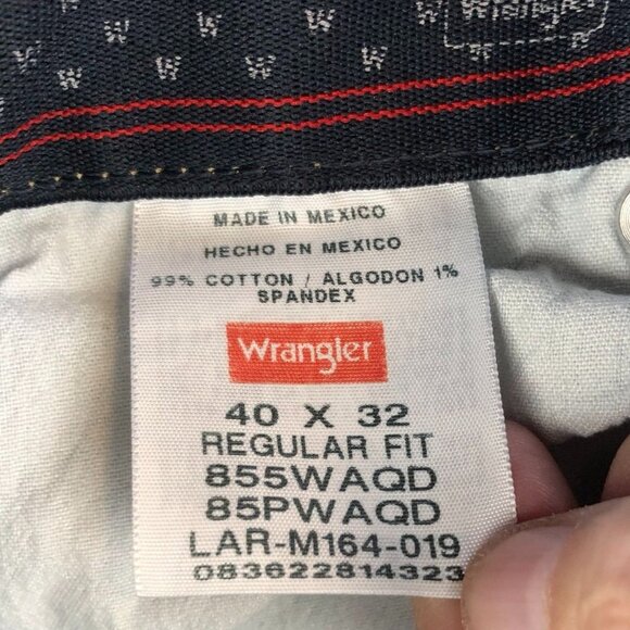 Wrangler Men's Jeans Size 40x32 Straight Leg Regular Fit Blue Denim Classic Casu - Picture 3 of 14